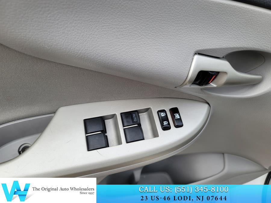 2013 Toyota Corolla 4dr Sdn Auto LE, available for sale in Lodi, New Jersey | AW Auto & Truck Wholesalers, Inc. Lodi, New Jersey 2013 Toyota Corolla 4dr Sdn Auto LE, available for sale in Lodi, New Jersey | AW Auto & Truck Wholesalers, Inc. Lodi, New Jersey