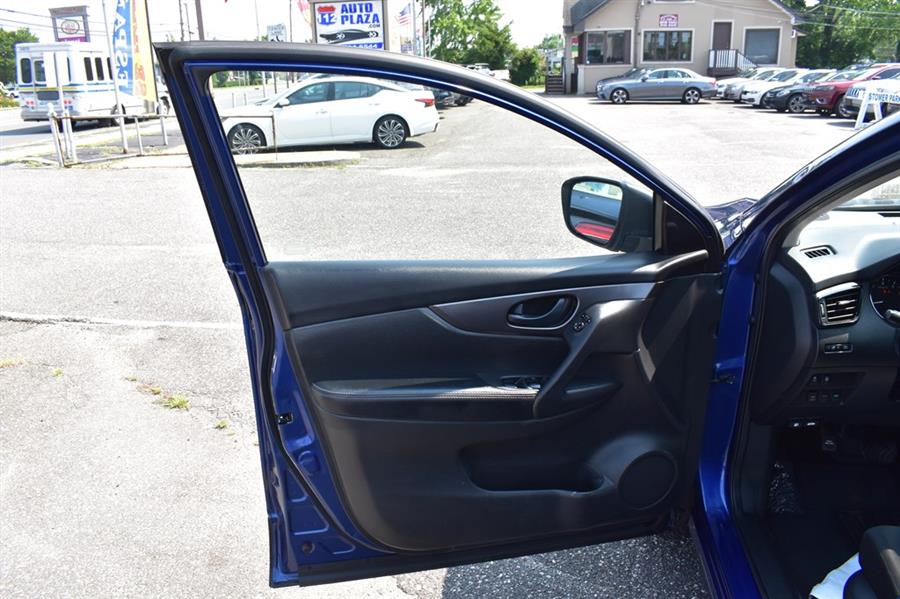 2020 Nissan Rogue Sport S, available for sale in Patchogue, New York | 112 Auto Plaza. Patchogue, New York 2020 Nissan Rogue Sport S, available for sale in Patchogue, New York | 112 Auto Plaza. Patchogue, New York