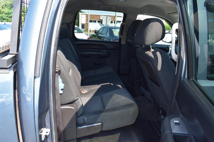 2013 GMC Sierra 1500 SL, available for sale in Patchogue, New York | 112 Auto Plaza. Patchogue, New York 2013 GMC Sierra 1500 SL, available for sale in Patchogue, New York | 112 Auto Plaza. Patchogue, New York