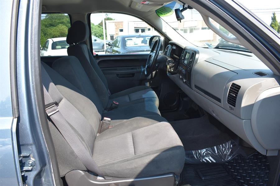 2013 GMC Sierra 1500 SL, available for sale in Patchogue, New York | 112 Auto Plaza. Patchogue, New York 2013 GMC Sierra 1500 SL, available for sale in Patchogue, New York | 112 Auto Plaza. Patchogue, New York