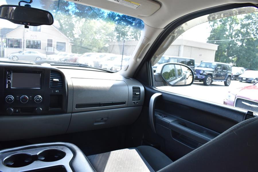 2013 GMC Sierra 1500 SL, available for sale in Patchogue, New York | 112 Auto Plaza. Patchogue, New York 2013 GMC Sierra 1500 SL, available for sale in Patchogue, New York | 112 Auto Plaza. Patchogue, New York
