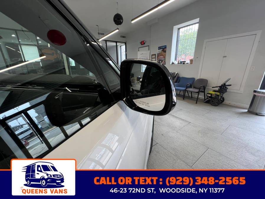 2024 Land Rover Range Rover Sport P400 Dynamic SE, available for sale in Woodside, New York | Queens Vans LLC. Woodside, New York 2024 Land Rover Range Rover Sport P400 Dynamic SE, available for sale in Woodside, New York | Queens Vans LLC. Woodside, New York
