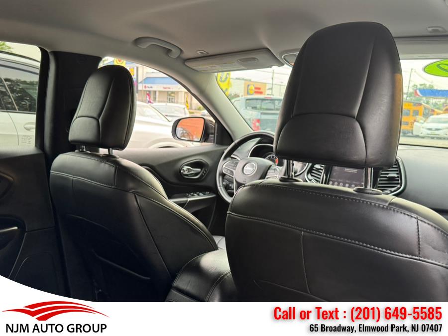 2019 Jeep Cherokee Limited 4x4, available for sale in Elmwood Park, New Jersey | NJM Auto Group. Elmwood Park, New Jersey 2019 Jeep Cherokee Limited 4x4, available for sale in Elmwood Park, New Jersey | NJM Auto Group. Elmwood Park, New Jersey