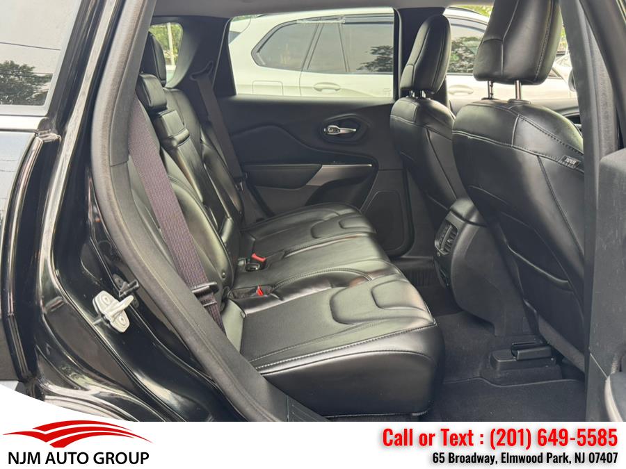 2019 Jeep Cherokee Limited 4x4, available for sale in Elmwood Park, New Jersey | NJM Auto Group. Elmwood Park, New Jersey 2019 Jeep Cherokee Limited 4x4, available for sale in Elmwood Park, New Jersey | NJM Auto Group. Elmwood Park, New Jersey