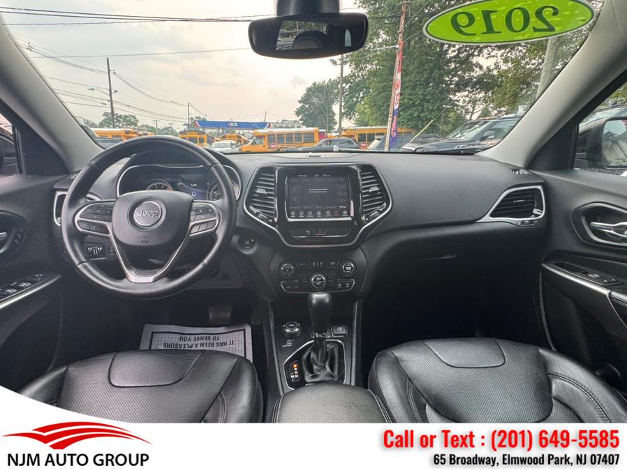 2019 Jeep Cherokee Limited 4x4, available for sale in Elmwood Park, New Jersey | NJM Auto Group. Elmwood Park, New Jersey 2019 Jeep Cherokee Limited 4x4, available for sale in Elmwood Park, New Jersey | NJM Auto Group. Elmwood Park, New Jersey