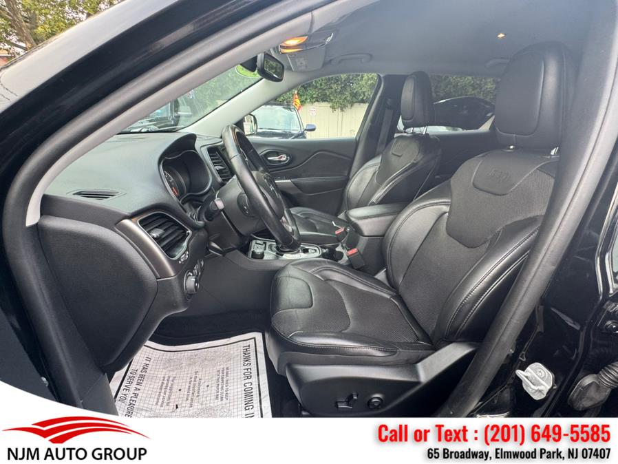2019 Jeep Cherokee Limited 4x4, available for sale in Elmwood Park, New Jersey | NJM Auto Group. Elmwood Park, New Jersey 2019 Jeep Cherokee Limited 4x4, available for sale in Elmwood Park, New Jersey | NJM Auto Group. Elmwood Park, New Jersey