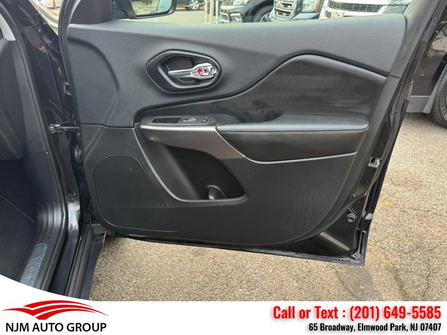 2019 Jeep Cherokee Limited 4x4, available for sale in Elmwood Park, New Jersey | NJM Auto Group. Elmwood Park, New Jersey 2019 Jeep Cherokee Limited 4x4, available for sale in Elmwood Park, New Jersey | NJM Auto Group. Elmwood Park, New Jersey