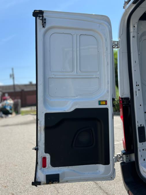 2018 Ford Transit Van T-250 148" Med Rf Adrian Steel Roof Rack/ 9000 GVWR, available for sale in Paterson, New Jersey | Speedway Commercial Motors LLC. Paterson, New Jersey 2018 Ford Transit Van T-250 148" Med Rf Adrian Steel Roof Rack/ 9000 GVWR, available for sale in Paterson, New Jersey | Speedway Commercial Motors LLC. Paterson, New Jersey