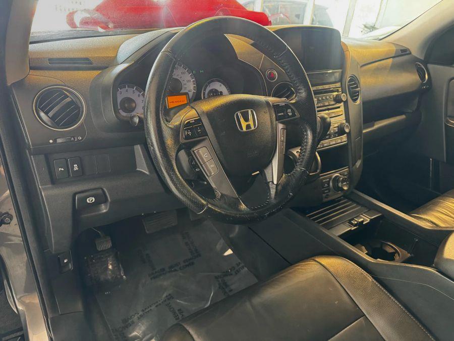 2012 Honda Pilot Touring Sport Utility 4D, available for sale in Santa Ana, California | K&T Motor LLC. Santa Ana, California 2012 Honda Pilot Touring Sport Utility 4D, available for sale in Santa Ana, California | K&T Motor LLC. Santa Ana, California
