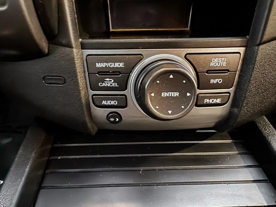 2012 Honda Pilot Touring Sport Utility 4D, available for sale in Santa Ana, California | K&T Motor LLC. Santa Ana, California 2012 Honda Pilot Touring Sport Utility 4D, available for sale in Santa Ana, California | K&T Motor LLC. Santa Ana, California