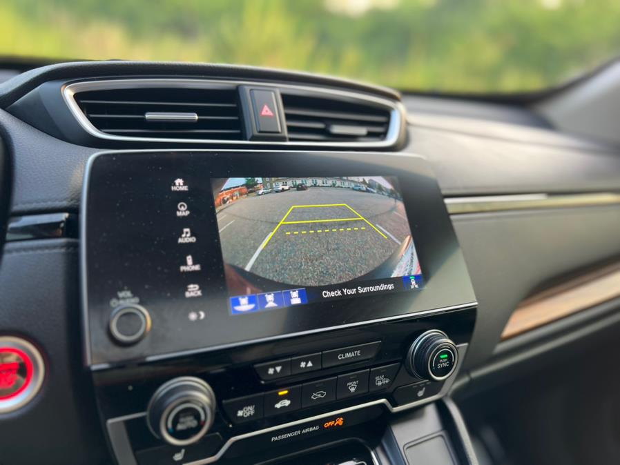2019 Honda CR-V Touring AWD, available for sale in Paterson, New Jersey | Speedway Motors LLC. Paterson, New Jersey 2019 Honda CR-V Touring AWD, available for sale in Paterson, New Jersey | Speedway Motors LLC. Paterson, New Jersey