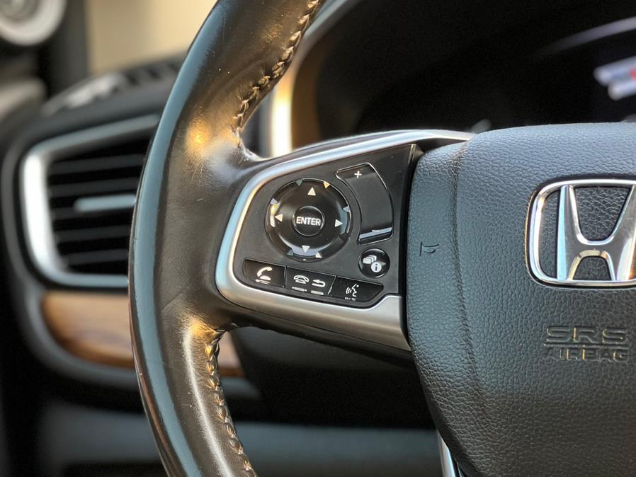 2019 Honda CR-V Touring AWD, available for sale in Paterson, New Jersey | Speedway Motors LLC. Paterson, New Jersey 2019 Honda CR-V Touring AWD, available for sale in Paterson, New Jersey | Speedway Motors LLC. Paterson, New Jersey
