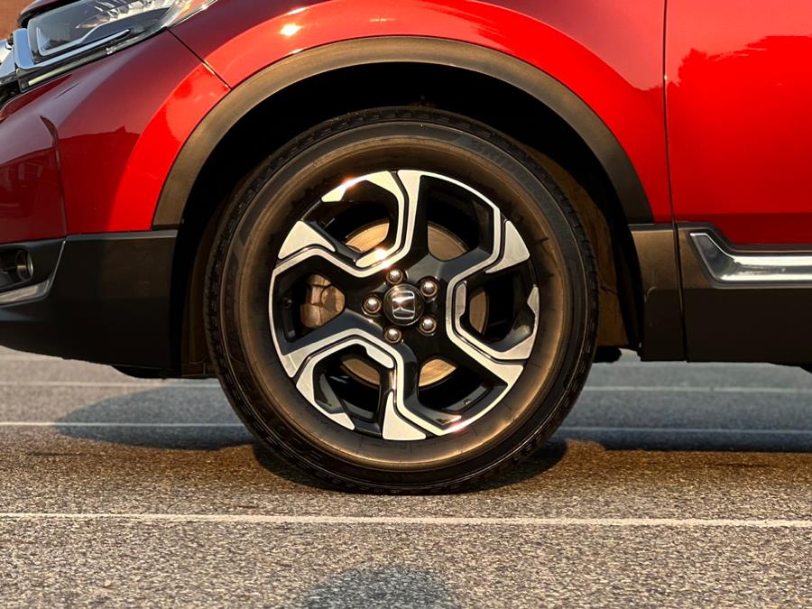 2019 Honda CR-V Touring AWD, available for sale in Paterson, New Jersey | Speedway Motors LLC. Paterson, New Jersey 2019 Honda CR-V Touring AWD, available for sale in Paterson, New Jersey | Speedway Motors LLC. Paterson, New Jersey