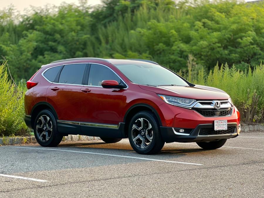 2019 Honda CR-V Touring AWD, available for sale in Paterson, New Jersey | Speedway Motors LLC. Paterson, New Jersey 2019 Honda CR-V Touring AWD, available for sale in Paterson, New Jersey | Speedway Motors LLC. Paterson, New Jersey