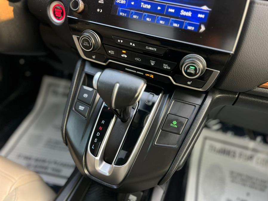 2019 Honda CR-V Touring AWD, available for sale in Paterson, New Jersey | Speedway Motors LLC. Paterson, New Jersey 2019 Honda CR-V Touring AWD, available for sale in Paterson, New Jersey | Speedway Motors LLC. Paterson, New Jersey