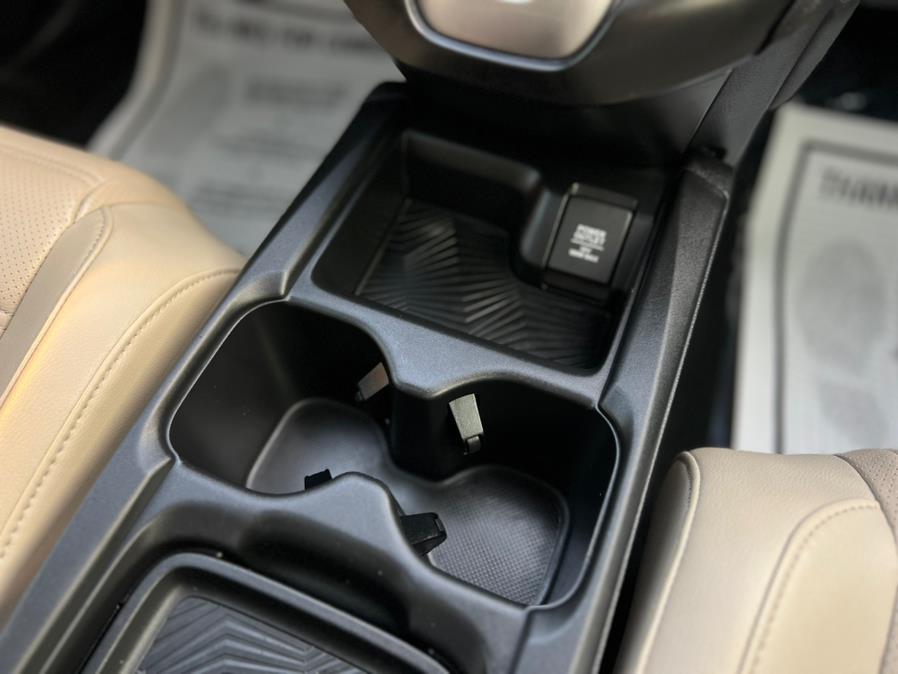 2019 Honda CR-V Touring AWD, available for sale in Paterson, New Jersey | Speedway Motors LLC. Paterson, New Jersey 2019 Honda CR-V Touring AWD, available for sale in Paterson, New Jersey | Speedway Motors LLC. Paterson, New Jersey