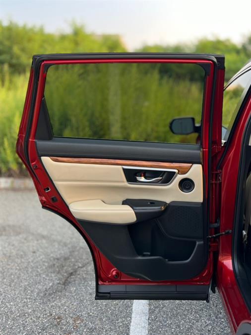 2019 Honda CR-V Touring AWD, available for sale in Paterson, New Jersey | Speedway Motors LLC. Paterson, New Jersey 2019 Honda CR-V Touring AWD, available for sale in Paterson, New Jersey | Speedway Motors LLC. Paterson, New Jersey
