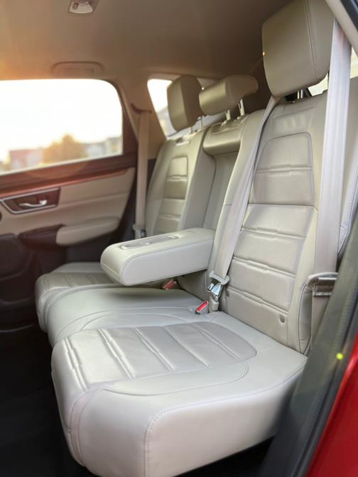 2019 Honda CR-V Touring AWD, available for sale in Paterson, New Jersey | Speedway Motors LLC. Paterson, New Jersey 2019 Honda CR-V Touring AWD, available for sale in Paterson, New Jersey | Speedway Motors LLC. Paterson, New Jersey