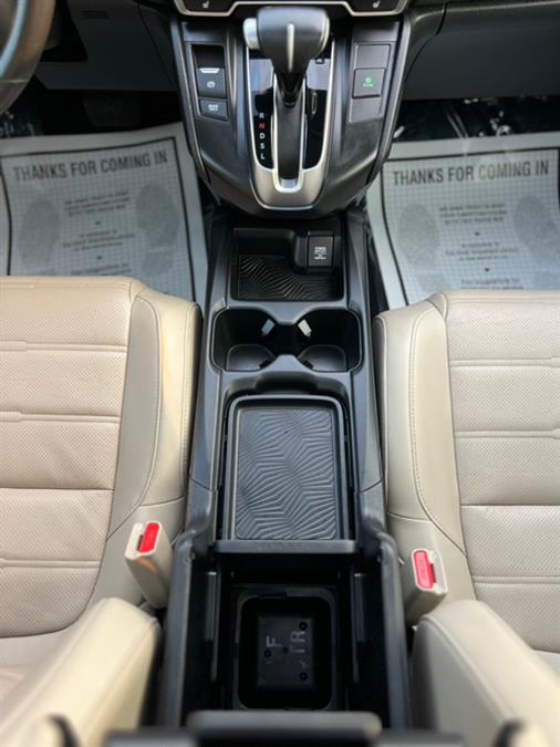 2019 Honda CR-V Touring AWD, available for sale in Paterson, New Jersey | Speedway Motors LLC. Paterson, New Jersey 2019 Honda CR-V Touring AWD, available for sale in Paterson, New Jersey | Speedway Motors LLC. Paterson, New Jersey