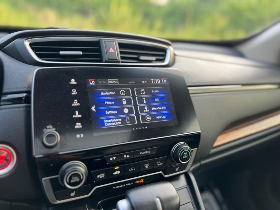 2019 Honda CR-V Touring AWD, available for sale in Paterson, New Jersey | Speedway Motors LLC. Paterson, New Jersey 2019 Honda CR-V Touring AWD, available for sale in Paterson, New Jersey | Speedway Motors LLC. Paterson, New Jersey