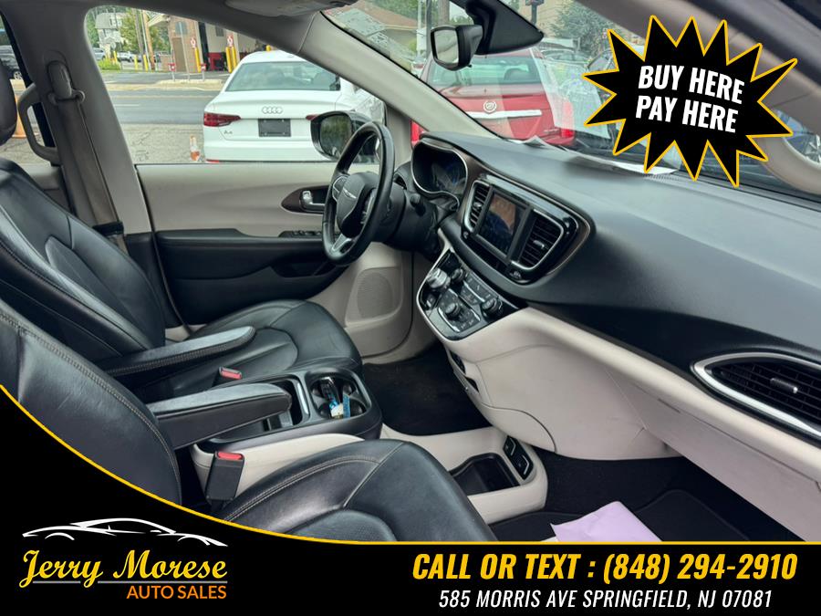 2018 Chrysler Pacifica Touring L FWD, available for sale in Springfield, New Jersey | Jerry Morese Auto Sales. Springfield, New Jersey 2018 Chrysler Pacifica Touring L FWD, available for sale in Springfield, New Jersey | Jerry Morese Auto Sales. Springfield, New Jersey