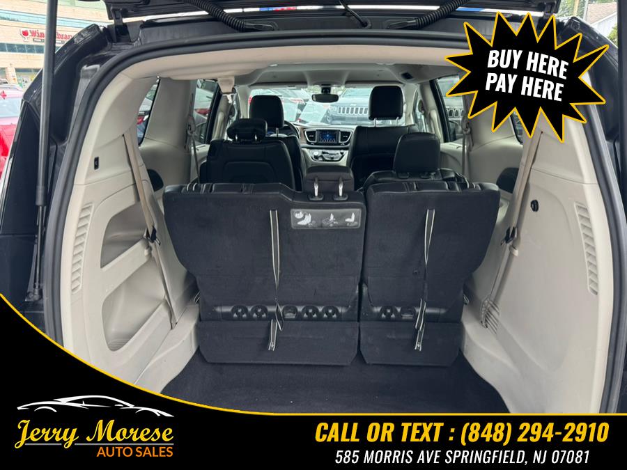 2018 Chrysler Pacifica Touring L FWD, available for sale in Springfield, New Jersey | Jerry Morese Auto Sales. Springfield, New Jersey 2018 Chrysler Pacifica Touring L FWD, available for sale in Springfield, New Jersey | Jerry Morese Auto Sales. Springfield, New Jersey