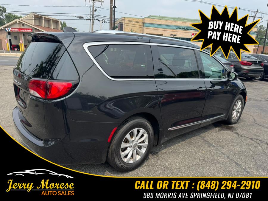 2018 Chrysler Pacifica Touring L FWD, available for sale in Springfield, New Jersey | Jerry Morese Auto Sales. Springfield, New Jersey 2018 Chrysler Pacifica Touring L FWD, available for sale in Springfield, New Jersey | Jerry Morese Auto Sales. Springfield, New Jersey