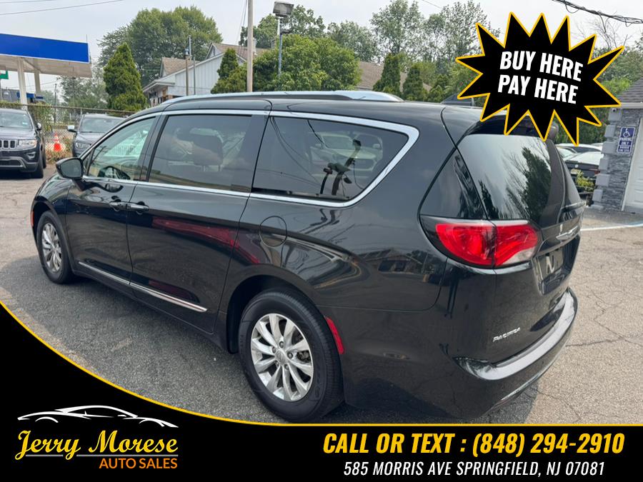 2018 Chrysler Pacifica Touring L FWD, available for sale in Springfield, New Jersey | Jerry Morese Auto Sales. Springfield, New Jersey 2018 Chrysler Pacifica Touring L FWD, available for sale in Springfield, New Jersey | Jerry Morese Auto Sales. Springfield, New Jersey