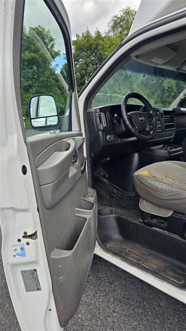 2014 Chevrolet Express 3500 2dr 139 in. WB Cutaway Chassis w/1WT, available for sale in Wolcott, New York | Auto Hunter CNY. Wolcott, New York 2014 Chevrolet Express 3500 2dr 139 in. WB Cutaway Chassis w/1WT, available for sale in Wolcott, New York | Auto Hunter CNY. Wolcott, New York