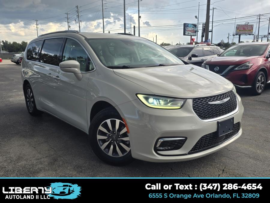 2021 Chrysler Pacifica Touring L FWD, available for sale in Orlando, Florida | Liberty Autoland II LLC. Orlando, Florida 2021 Chrysler Pacifica Touring L FWD, available for sale in Orlando, Florida | Liberty Autoland II LLC. Orlando, Florida