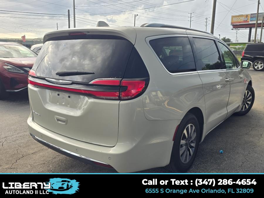 2021 Chrysler Pacifica Touring L FWD, available for sale in Orlando, Florida | Liberty Autoland II LLC. Orlando, Florida 2021 Chrysler Pacifica Touring L FWD, available for sale in Orlando, Florida | Liberty Autoland II LLC. Orlando, Florida