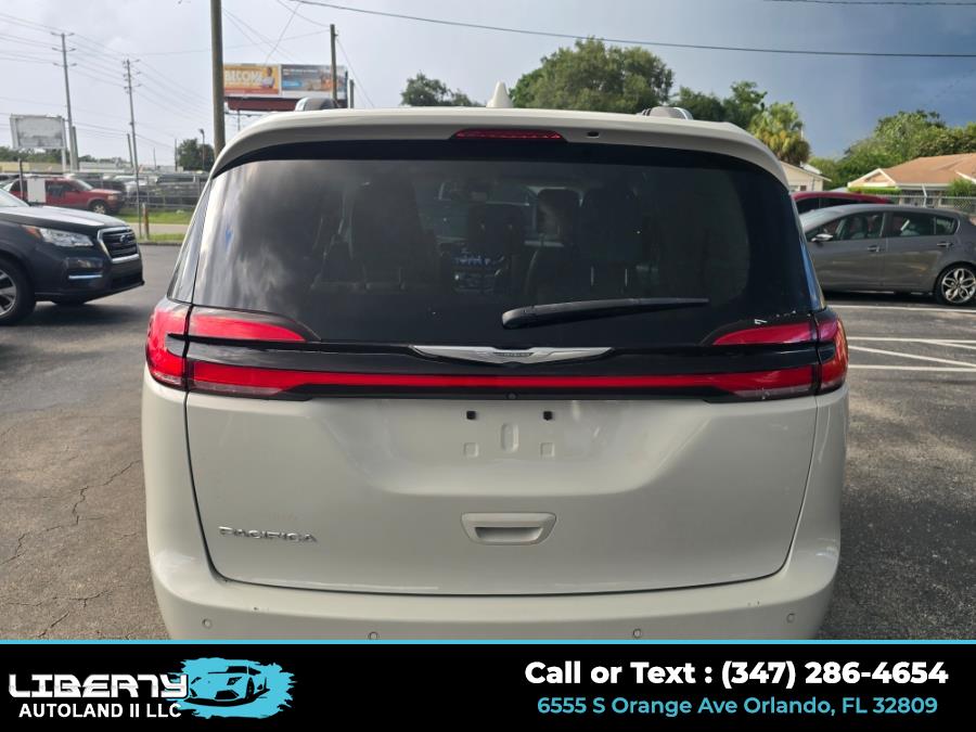 2021 Chrysler Pacifica Touring L FWD, available for sale in Orlando, Florida | Liberty Autoland II LLC. Orlando, Florida 2021 Chrysler Pacifica Touring L FWD, available for sale in Orlando, Florida | Liberty Autoland II LLC. Orlando, Florida