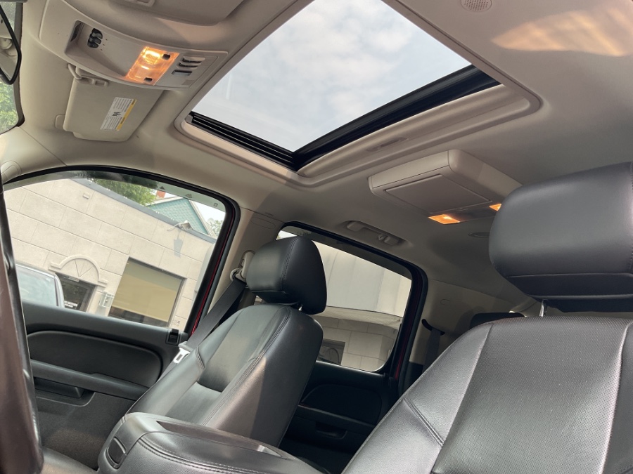 2014 Chevrolet Suburban 4WD 4dr LTZ, available for sale in Waterbury, Connecticut | Jim Juliani Motors. Waterbury, Connecticut 2014 Chevrolet Suburban 4WD 4dr LTZ, available for sale in Waterbury, Connecticut | Jim Juliani Motors. Waterbury, Connecticut