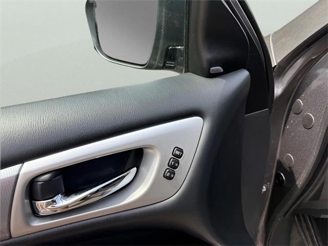 2019 Nissan Pathfinder SL, available for sale in Stratford, Connecticut | Wiz Leasing Inc. Stratford, Connecticut 2019 Nissan Pathfinder SL, available for sale in Stratford, Connecticut | Wiz Leasing Inc. Stratford, Connecticut