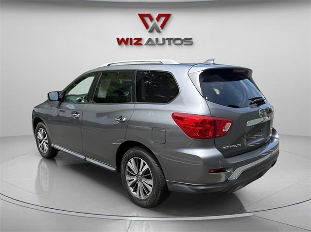 2019 Nissan Pathfinder SL, available for sale in Stratford, Connecticut | Wiz Leasing Inc. Stratford, Connecticut 2019 Nissan Pathfinder SL, available for sale in Stratford, Connecticut | Wiz Leasing Inc. Stratford, Connecticut