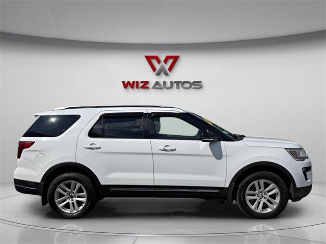 2018 Ford Explorer XLT, available for sale in Stratford, Connecticut | Wiz Leasing Inc. Stratford, Connecticut 2018 Ford Explorer XLT, available for sale in Stratford, Connecticut | Wiz Leasing Inc. Stratford, Connecticut