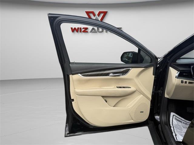 2018 Cadillac Xt5 Base, available for sale in Stratford, Connecticut | Wiz Leasing Inc. Stratford, Connecticut 2018 Cadillac Xt5 Base, available for sale in Stratford, Connecticut | Wiz Leasing Inc. Stratford, Connecticut