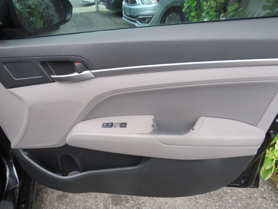 2019 Hyundai Elantra SEL Auto, available for sale in Middle Village, New York | Road Masters II INC. Middle Village, New York 2019 Hyundai Elantra SEL Auto, available for sale in Middle Village, New York | Road Masters II INC. Middle Village, New York
