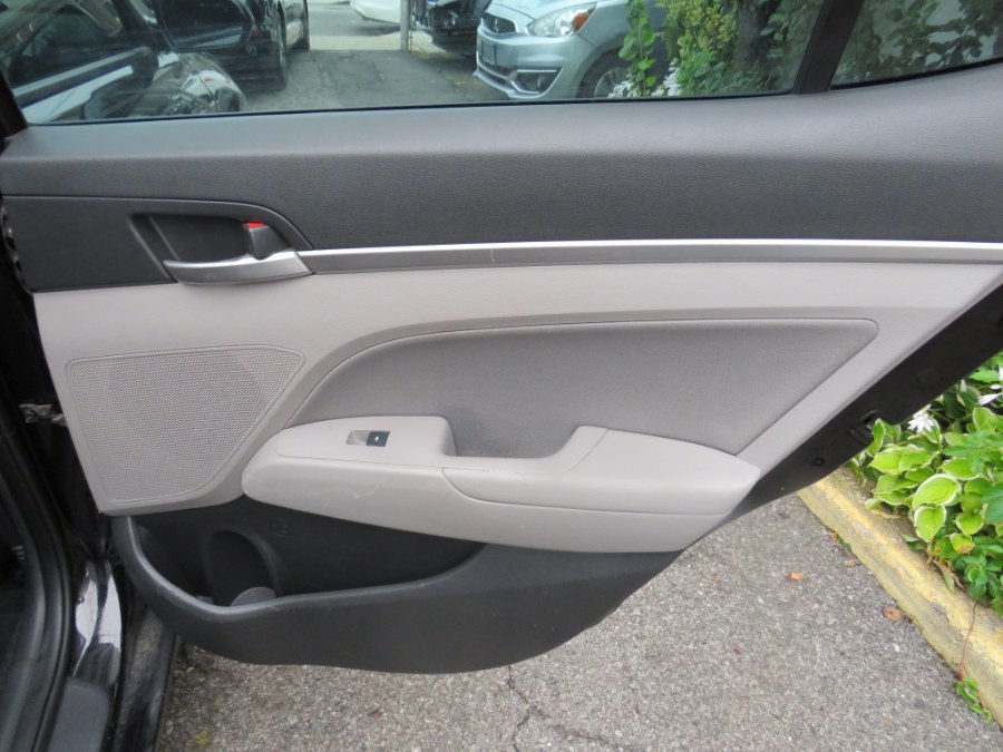2019 Hyundai Elantra SEL Auto, available for sale in Middle Village, New York | Road Masters II INC. Middle Village, New York 2019 Hyundai Elantra SEL Auto, available for sale in Middle Village, New York | Road Masters II INC. Middle Village, New York