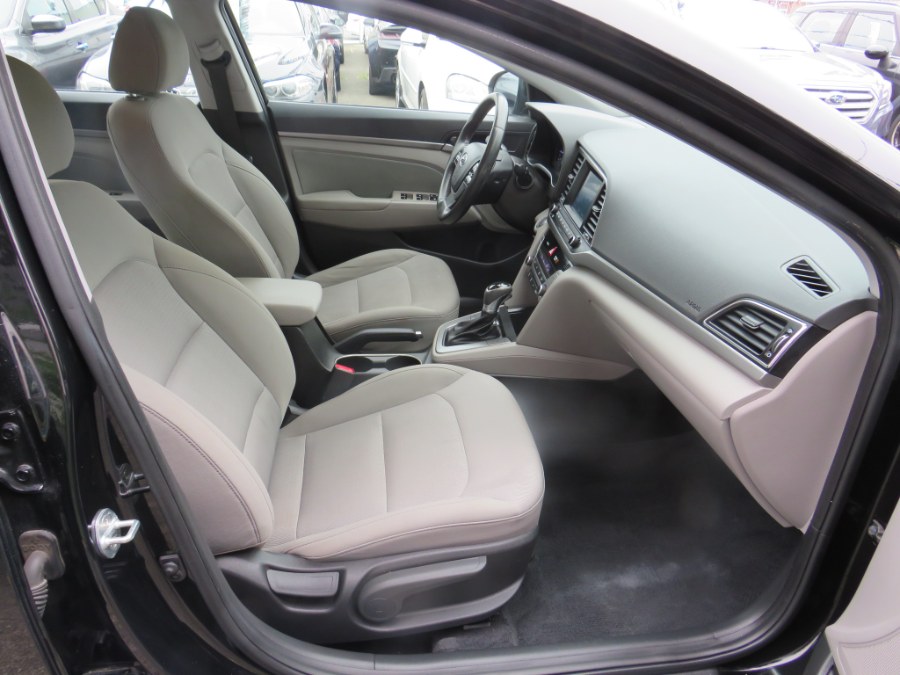 2018 Hyundai Elantra SEL 2.0L Auto, available for sale in Middle Village, New York | Road Masters II INC. Middle Village, New York 2018 Hyundai Elantra SEL 2.0L Auto, available for sale in Middle Village, New York | Road Masters II INC. Middle Village, New York