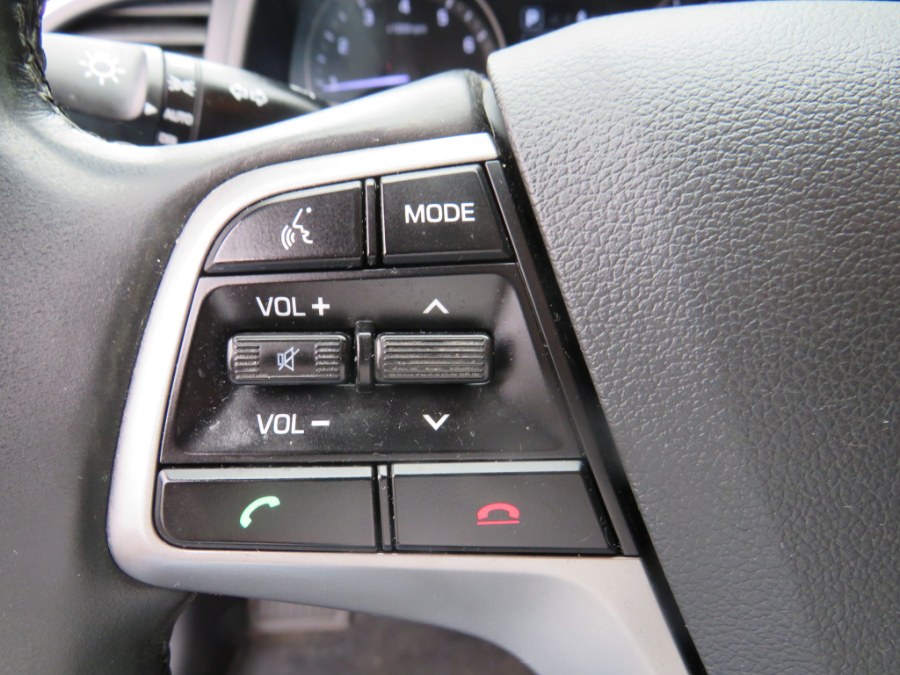 2018 Hyundai Elantra SEL 2.0L Auto, available for sale in Middle Village, New York | Road Masters II INC. Middle Village, New York 2018 Hyundai Elantra SEL 2.0L Auto, available for sale in Middle Village, New York | Road Masters II INC. Middle Village, New York