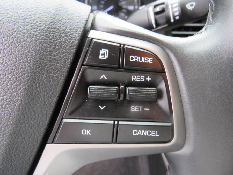 2018 Hyundai Elantra SEL 2.0L Auto, available for sale in Middle Village, New York | Road Masters II INC. Middle Village, New York 2018 Hyundai Elantra SEL 2.0L Auto, available for sale in Middle Village, New York | Road Masters II INC. Middle Village, New York