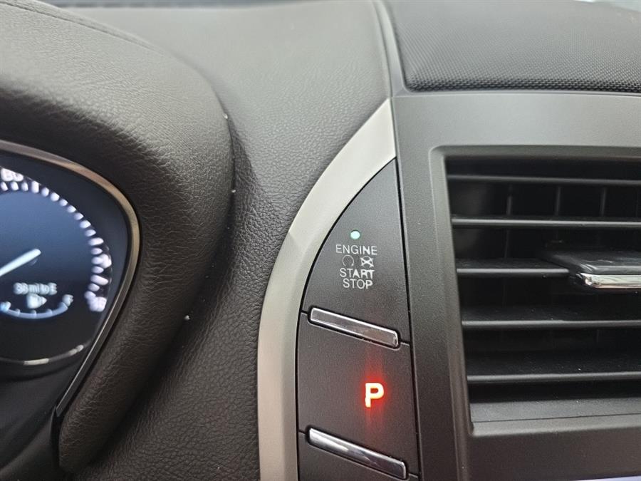2015 Lincoln MKC FWD 4dr, available for sale in West Haven, Connecticut | Auto Fair Inc.. West Haven, Connecticut 2015 Lincoln MKC FWD 4dr, available for sale in West Haven, Connecticut | Auto Fair Inc.. West Haven, Connecticut