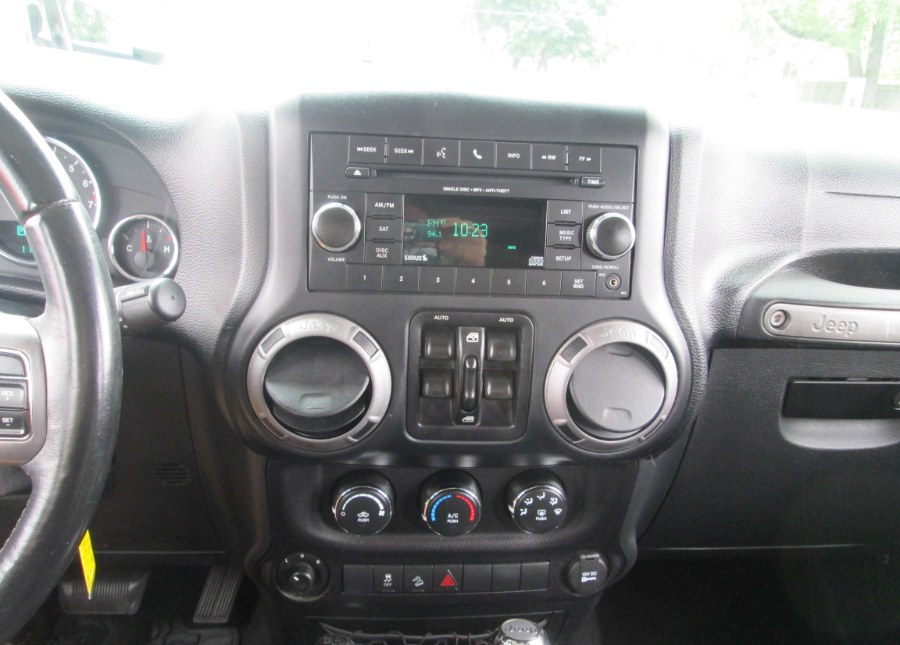 2016 Jeep Wrangler Unlimited 4WD 4dr BLACK BEAR, available for sale in Levittown, Pennsylvania | Levittown Auto. Levittown, Pennsylvania 2016 Jeep Wrangler Unlimited 4WD 4dr BLACK BEAR, available for sale in Levittown, Pennsylvania | Levittown Auto. Levittown, Pennsylvania