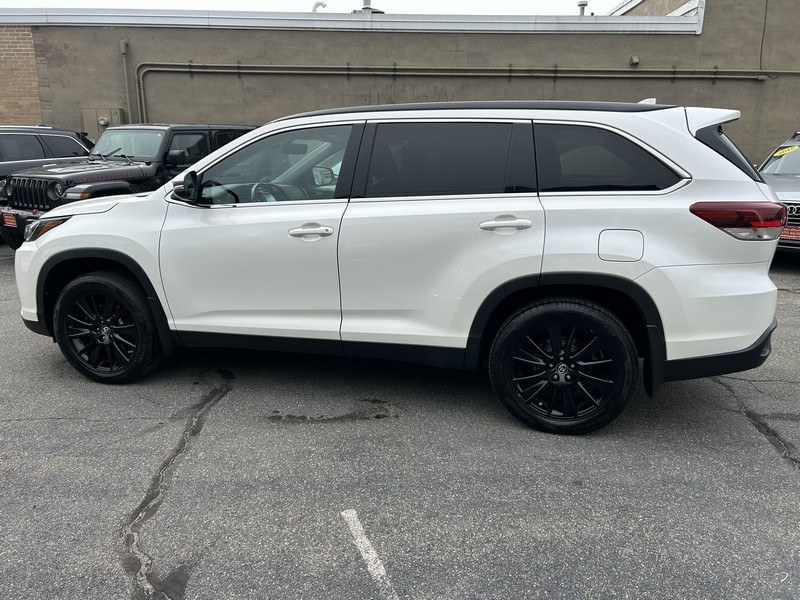 2019 Toyota Highlander SE V6 AWD (Natl), available for sale in West Springfield, Massachusetts | Union Street Auto Sales. West Springfield, Massachusetts 2019 Toyota Highlander SE V6 AWD (Natl), available for sale in West Springfield, Massachusetts | Union Street Auto Sales. West Springfield, Massachusetts