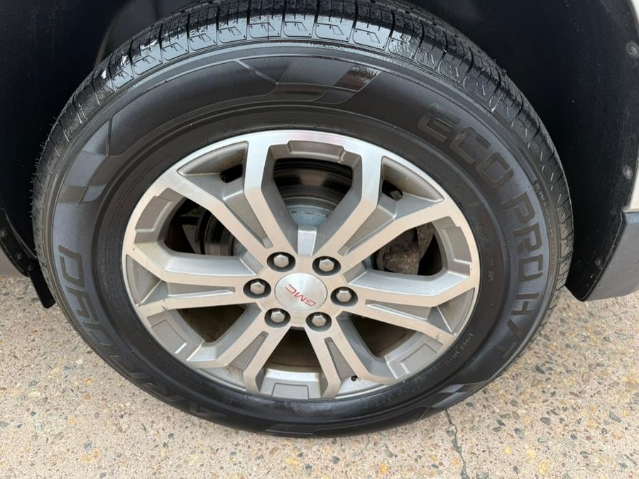 2016 GMC Acadia AWD 4dr SLT w/SLT-1, available for sale in Manchester, Connecticut | Carsonmain LLC. Manchester, Connecticut 2016 GMC Acadia AWD 4dr SLT w/SLT-1, available for sale in Manchester, Connecticut | Carsonmain LLC. Manchester, Connecticut