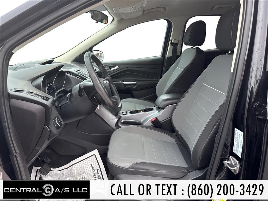 2014 Ford Escape FWD 4dr SE, available for sale in East Windsor, Connecticut | Central A/S LLC. East Windsor, Connecticut 2014 Ford Escape FWD 4dr SE, available for sale in East Windsor, Connecticut | Central A/S LLC. East Windsor, Connecticut