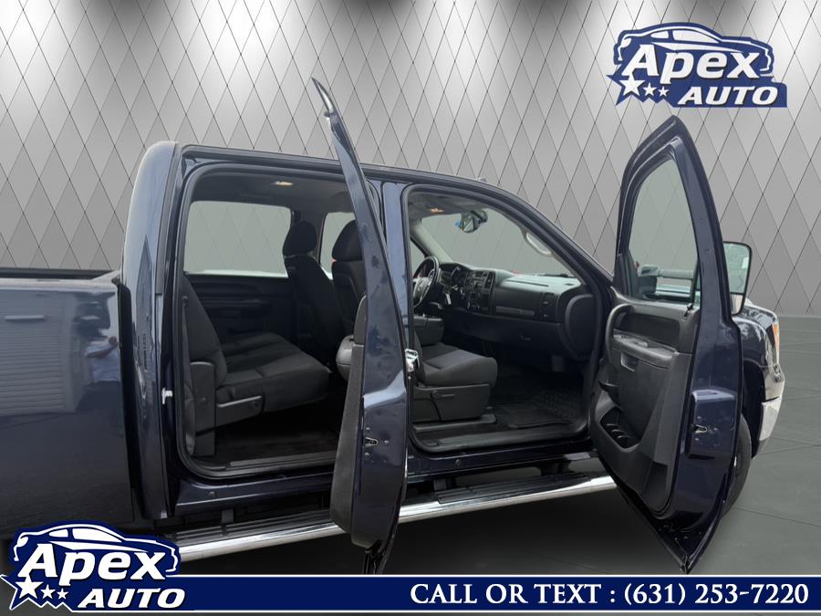 2013 GMC Sierra 3500HD 4WD Crew Cab 167.7" SLE, available for sale in Selden, New York | Apex Auto. Selden, New York 2013 GMC Sierra 3500HD 4WD Crew Cab 167.7" SLE, available for sale in Selden, New York | Apex Auto. Selden, New York