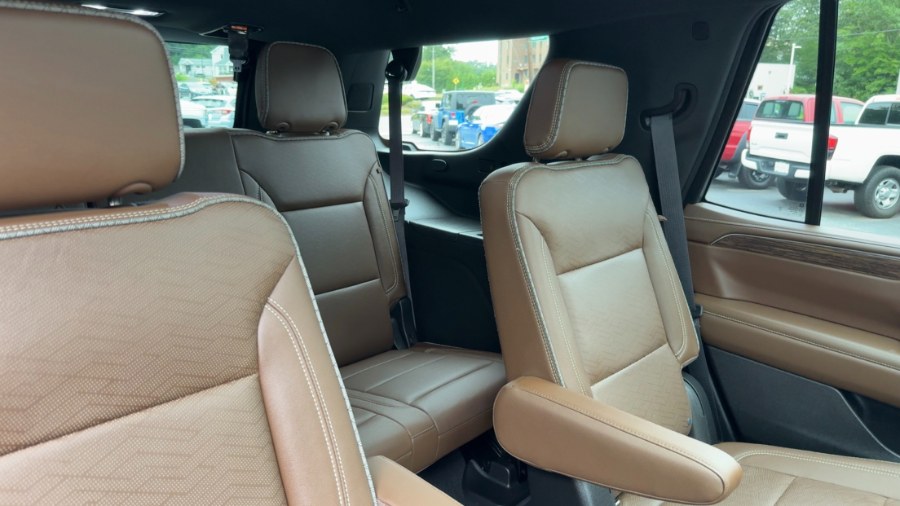2021 Chevrolet Tahoe 4WD 4dr High Country, available for sale in Waterbury, Connecticut | West End Automotive Center. Waterbury, Connecticut 2021 Chevrolet Tahoe 4WD 4dr High Country, available for sale in Waterbury, Connecticut | West End Automotive Center. Waterbury, Connecticut