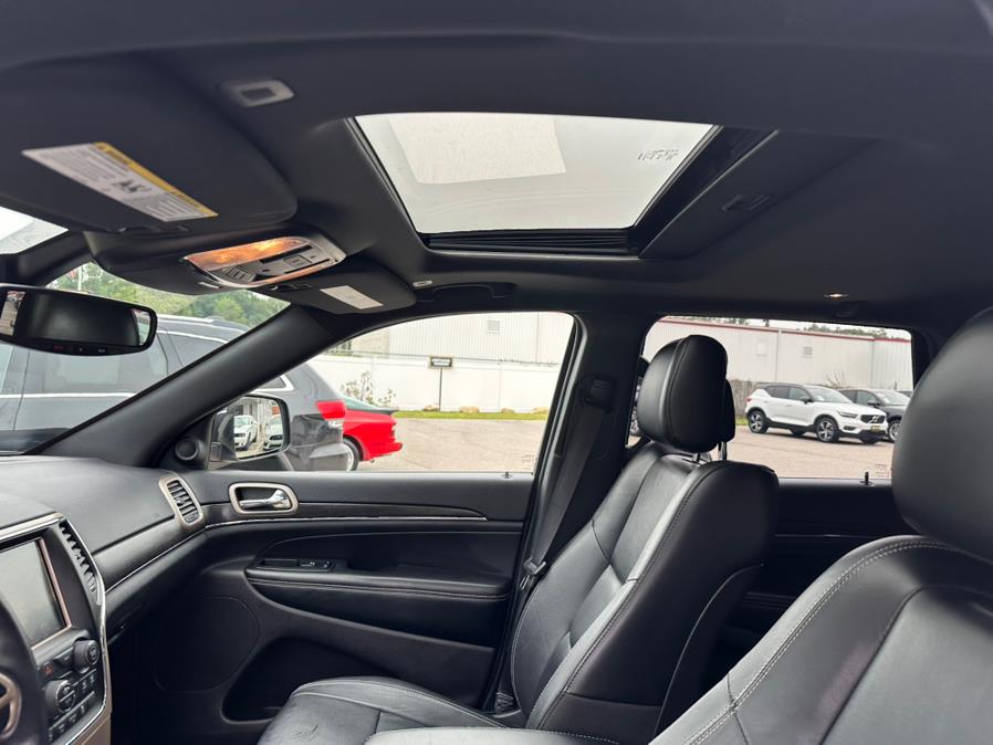 2017 Jeep Grand Cherokee Limited 4x4, available for sale in South Windsor, Connecticut | Mike And Tony Auto Sales, Inc. South Windsor, Connecticut 2017 Jeep Grand Cherokee Limited 4x4, available for sale in South Windsor, Connecticut | Mike And Tony Auto Sales, Inc. South Windsor, Connecticut